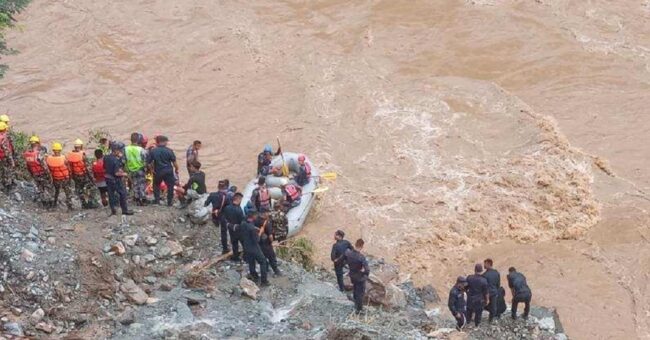 वीरगञ्जमा गुठीको जग्गामा पोखरी खनेपछि विवाद