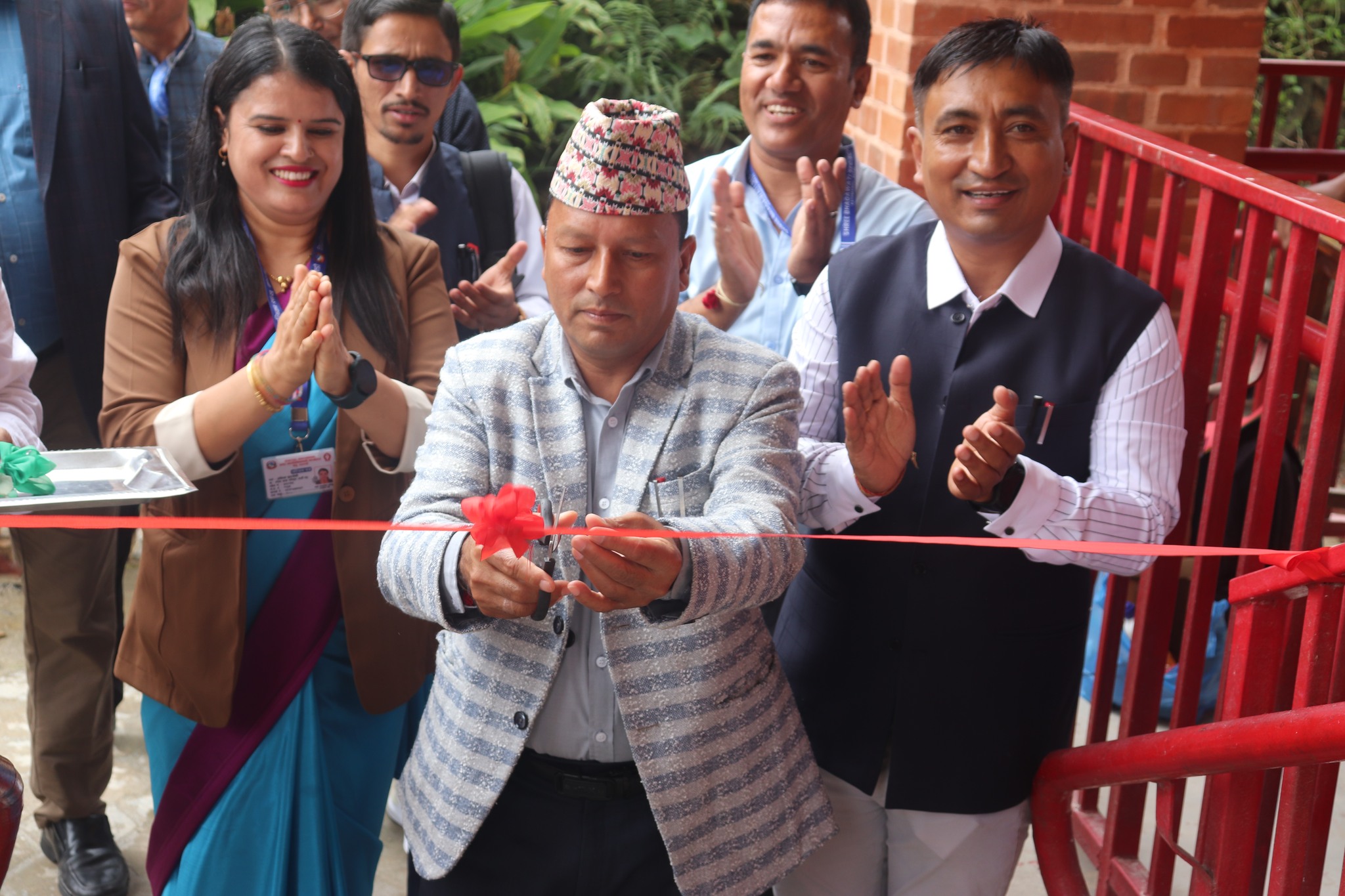 शंखरापुरमा विज्ञान प्रर्दशनी : प्राविधिक शिक्षा अघि बढाउन नगरपालिका प्रतिबद्ध रहेको मेयर नापितको भनाई