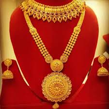 एकैदिन तोलामा २३ सय रूपैयाँ बढ्यो सुनको भाउ, कतिमा हुँदैछ किनबेच?