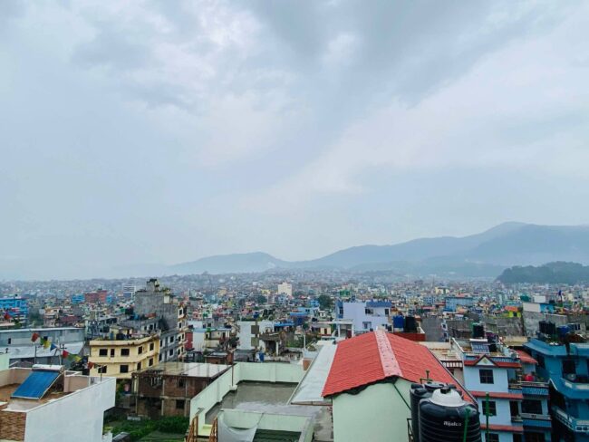 चार वायुले ल्यायो मौसममा परिवर्तन, कोशी र गण्डकीका पहाडमा वर्षा र हिमपातको सम्भावना